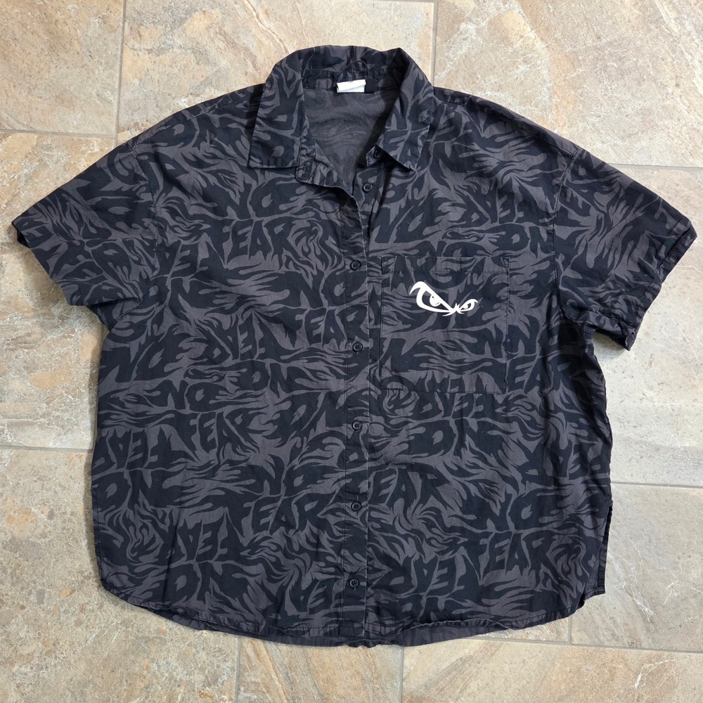 No Fear x HM Mens Short Sleeve Button Down Shirt‎ Black Tribal Graphic Size M
